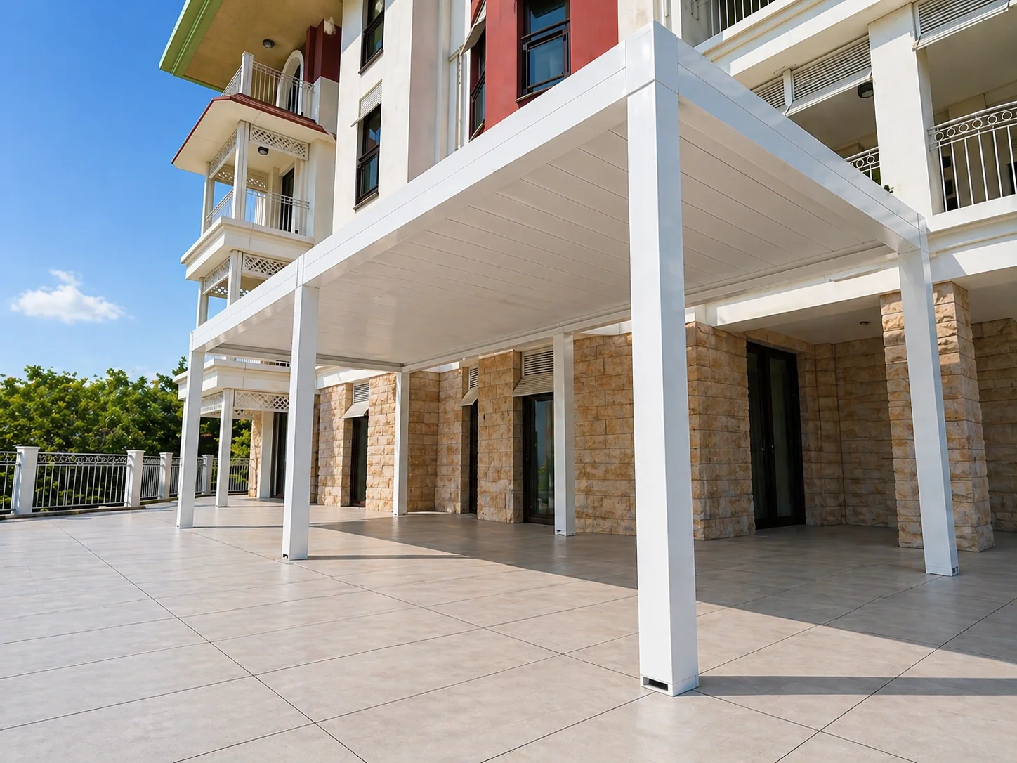 Single-Drive (Scissor) Bioclimatic Pergola