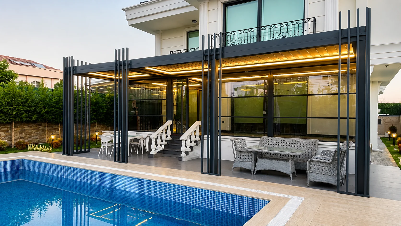 Büyükçekmece — Single-Move Bioclimatic Pergola and Guillotine Glass